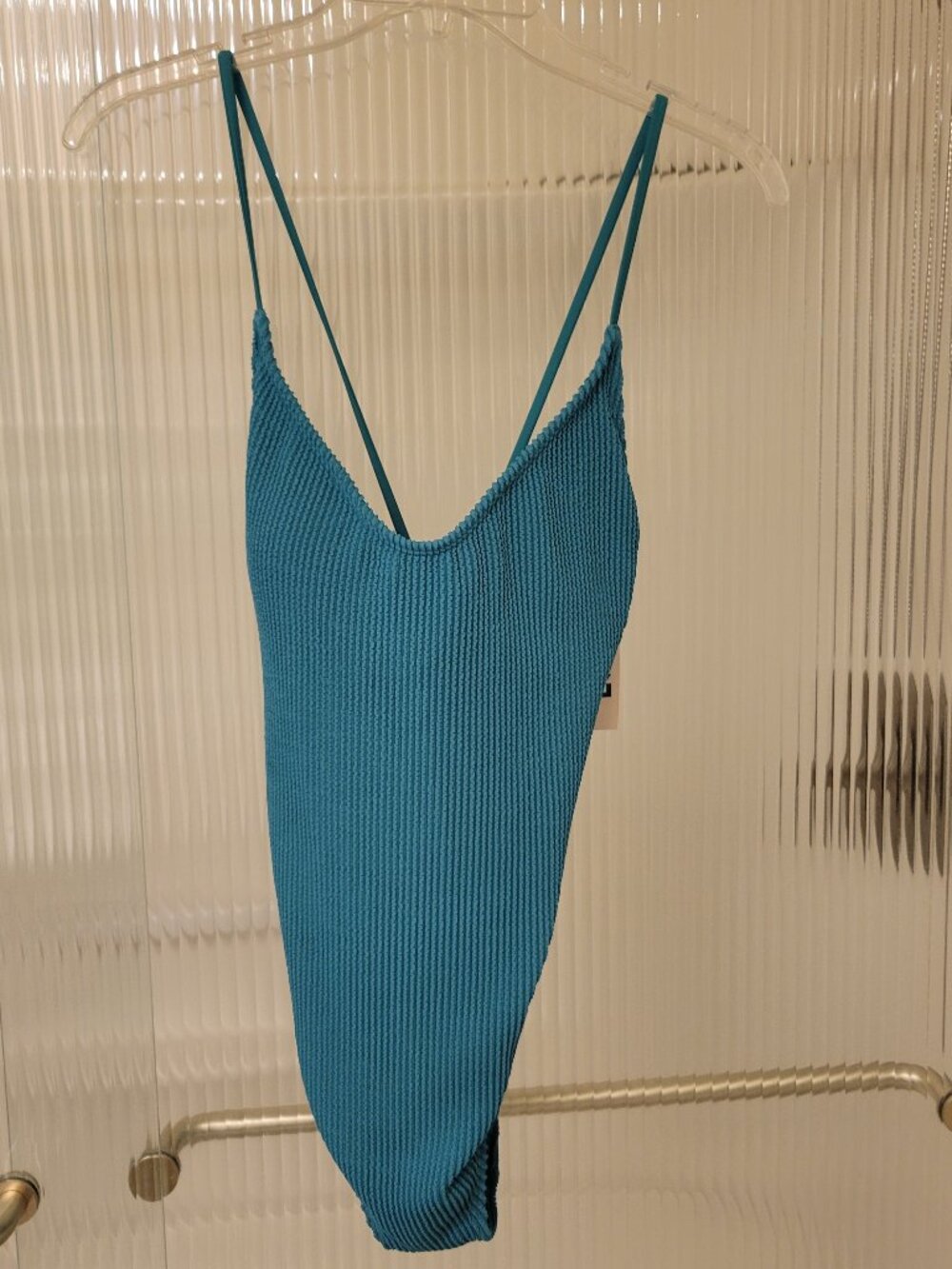 Brand new with tags DSG Textured One Piece Swimsuit, Women, Slze L- runs small
